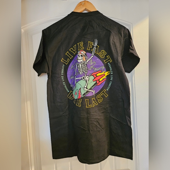 NWOT ALF Tee Medium - Picture 4 of 4